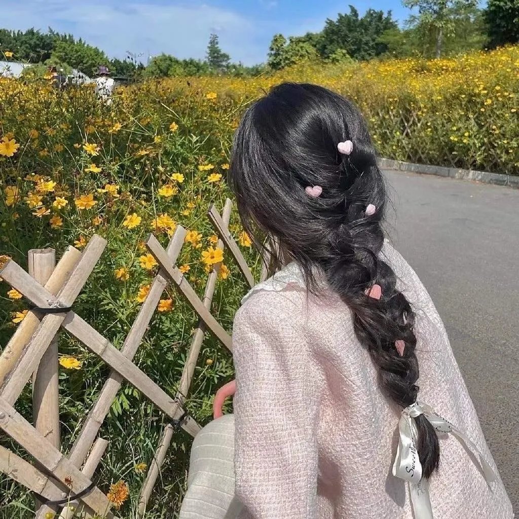 我现在只想一个人静静